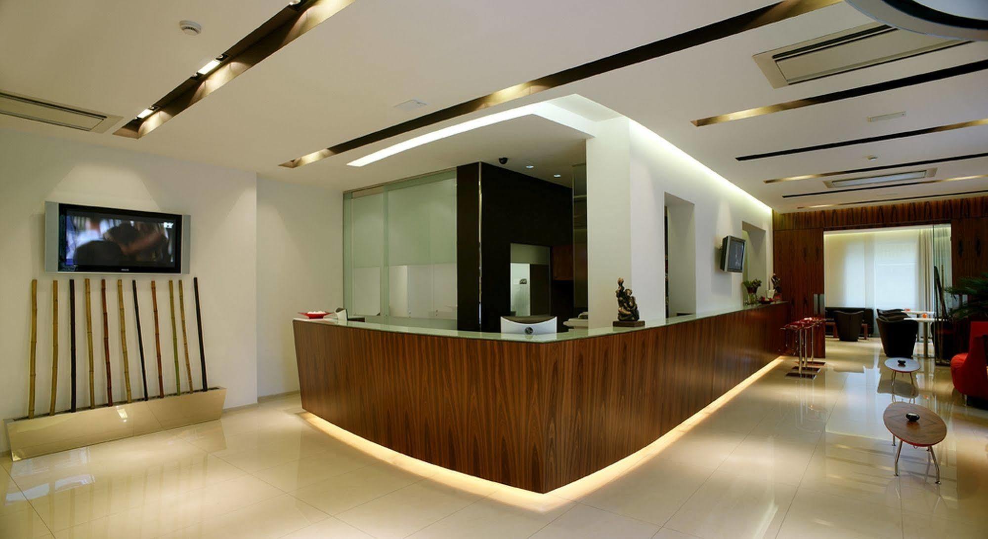 Hotel Card International