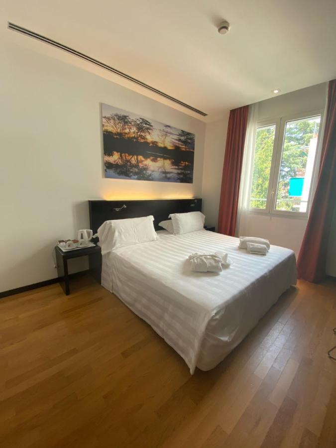 Hotel Card International 4*